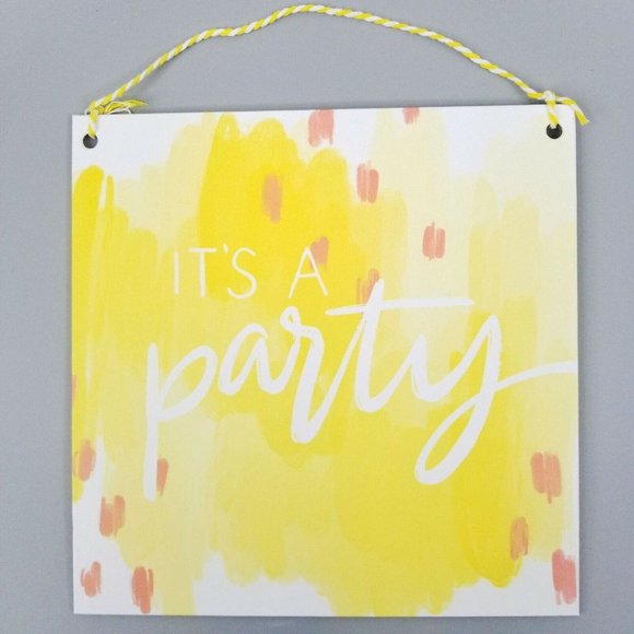 Happy Birthday Party Decorations Bundle Banners Door Hanger Yellow Lot of 5 NEW - Picture 2 of 5